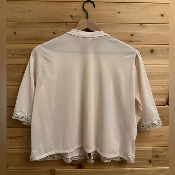 Vintage Lacey Coquette Petal Pink Sz Medium Button Front Lightweight Bed Jacket - Picture 10 of 11